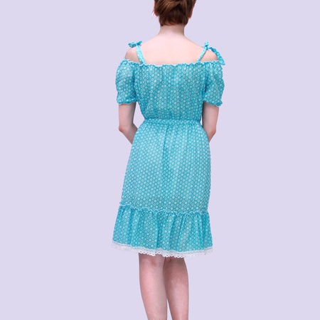 крестьянка дырочки