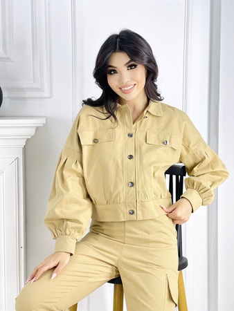 Женские костюмы