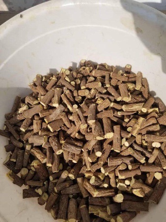 Meyan kökü/soyulmuş/kesme/dilim/preslenmiş/toz