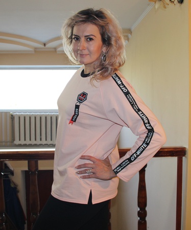 женские спортивные костюмы