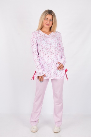 Пижамы и ночные сорочки