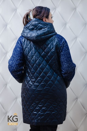 Пальто с капюшоном "Лоресса"