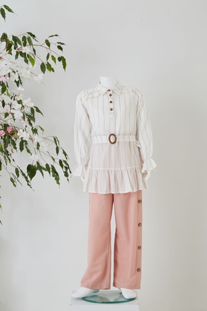 Туника с длинным рукавом / брюки