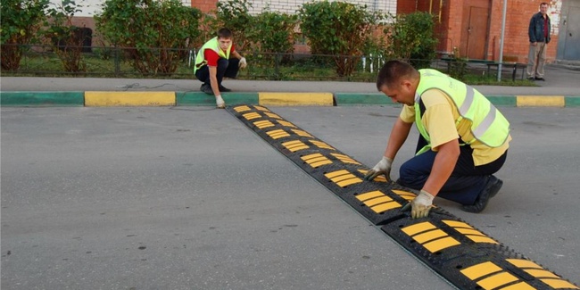 Лежачий полицейский ЛП650 (650х500х52мм)