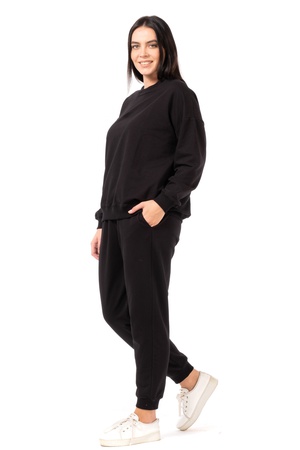 Толстовка с круглым вырезом