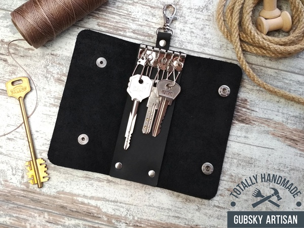 Anahtarlar için anahtarlık çantası 6 Karabinalar hakiki deri