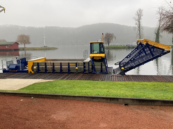 Лодка-комбайн BERKY TYPE 6540