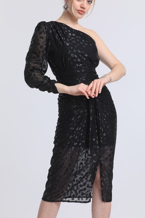 Летний женский костюм