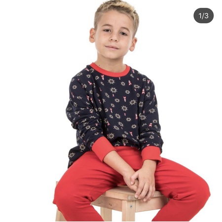 Спортивные костюмы