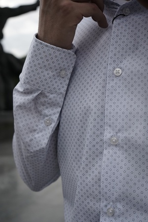 NOON koleksiyonu erkek gömlekleri