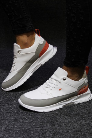 Spor Ayakkabılar Türk Markası Yasal