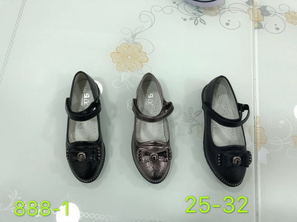 Детская обувь