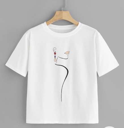 Женские футболки