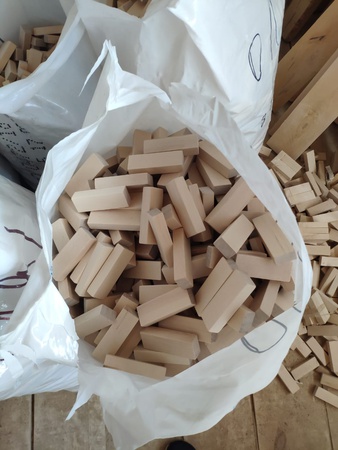 Падающая башня аналог (Jenga)