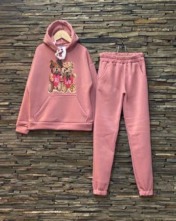 Çocuk eşofmanları. 134-152 yükseklik.