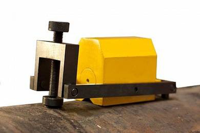 Manyetik konsol KM-450