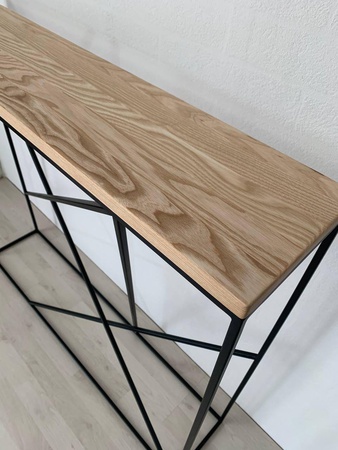 Консоль в стиле LOFT