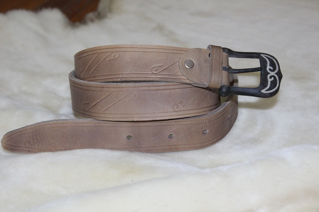 Hakiki deri kemerler