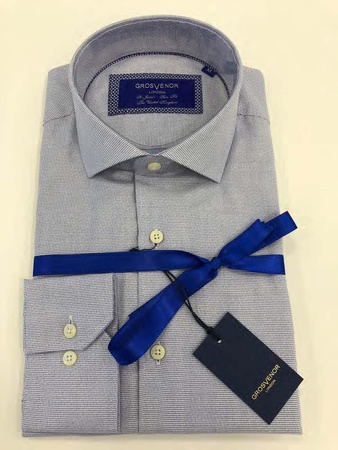 Erkeklerin gömlekleri