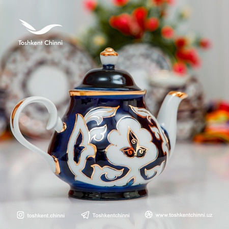 Фарфоровые изделия