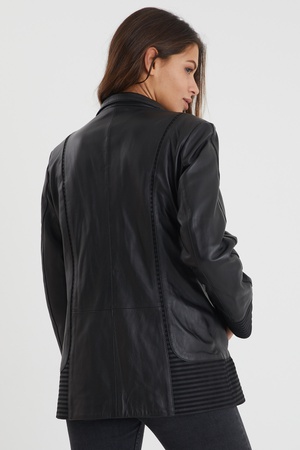 Leather jacket for women - Relaxed Fit