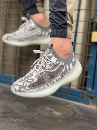 Erkek ve kadın giyim ve ayakkabı