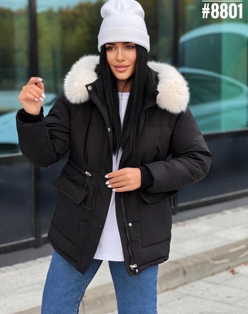 Женские куртки, черные