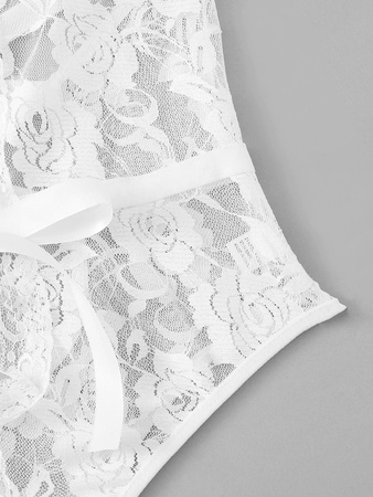 Тедди С Глубоким V-Образным