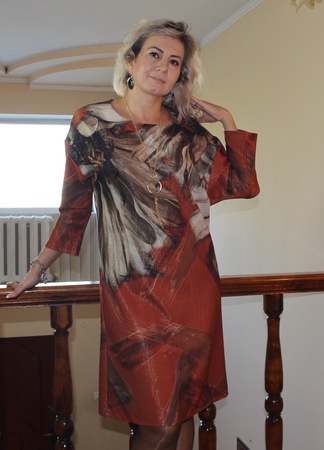 платье женское модель П002 размеры 48-54 полиэстр