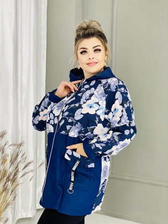 Women's windbreaker from denim cotton fabric