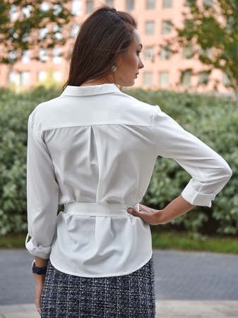 Блузка женская с поясом sd1646
