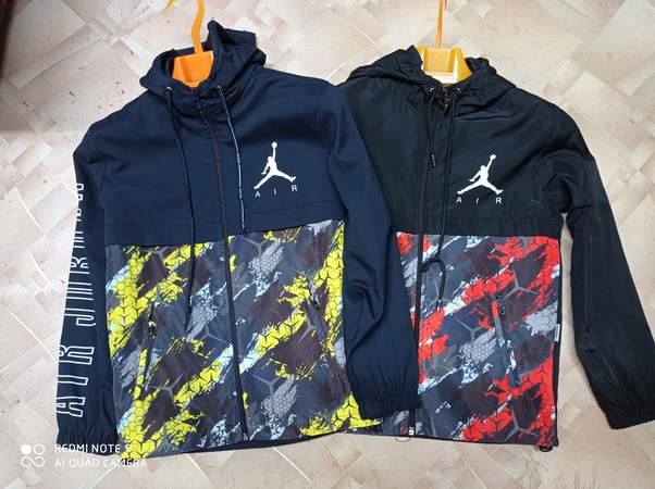 Sportswear for children and teenagers.