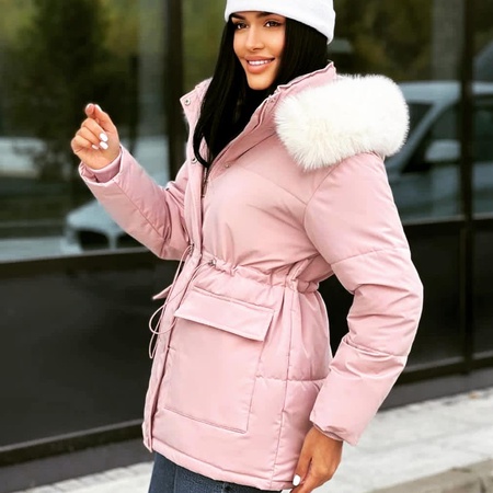 Женские куртки розового цвета