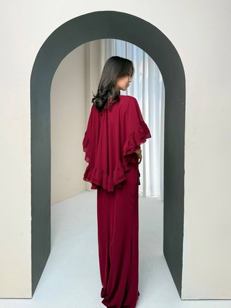 ПЛАТЬЕ С НАКИДКОЙ