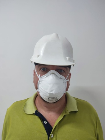 Фильтрующая полумаска (чашеобразный респиратор) модель N95 FFP2