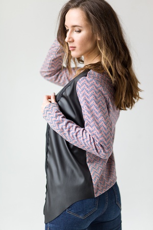 Deri ile genç hırka