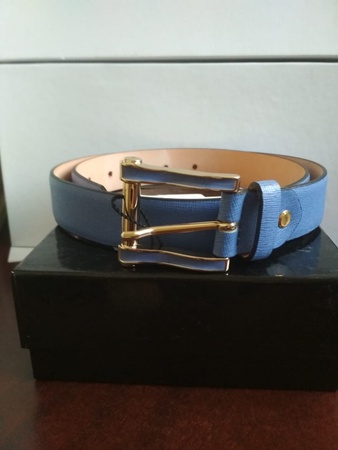 Carlo Pazolini&#39;den kadın kemeri