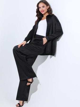 İki parçalı ipek takım elbise