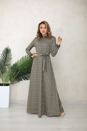 Платье отрезное по талии