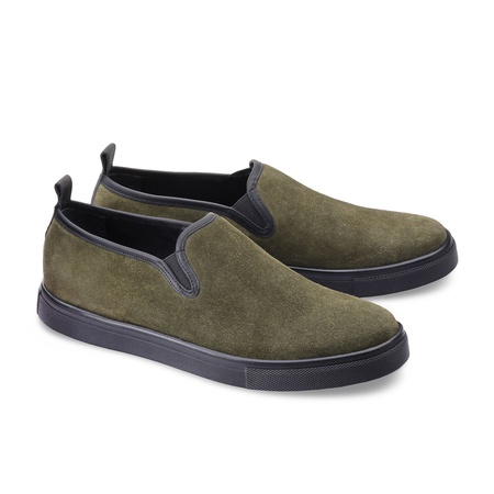 Зеленые слипоны из замши