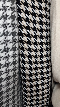 Tweed houndstooth pattern
