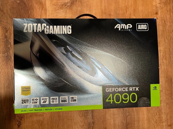 ZOTAC GAMING GeForce RTX 4090 AMP EXTREME 24GB GDDR6X