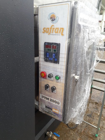 Mashima parçaları, yedek parçaları yıkamak için.