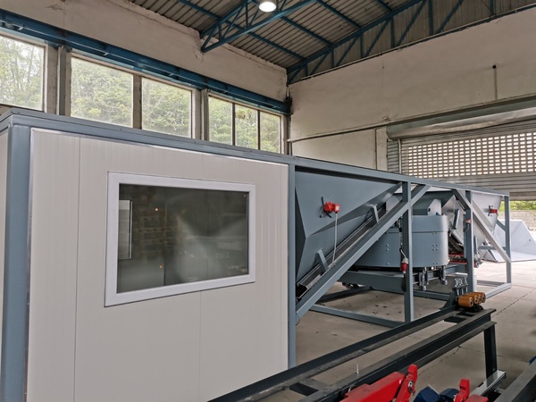 Containerized mobile concrete plant SUMAB K40