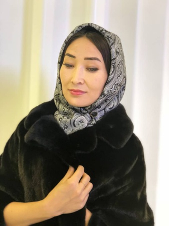 Платок-капюшон