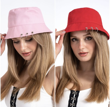 Летняя панама с пирсингом