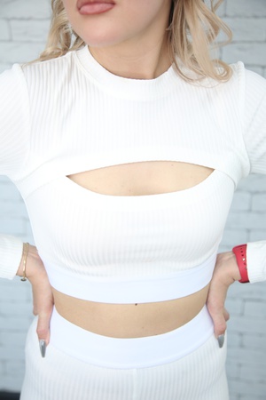 Универсальный лонгслив в рубчик из лапши