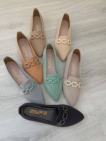 Kadın ayakkabıları