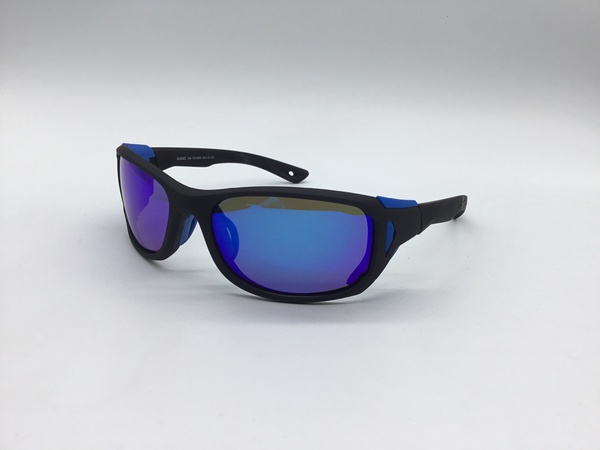 Солнцезащитные очки Бренд: Matrix