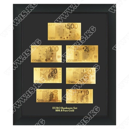 Золотые банкноты в деревянной рамке